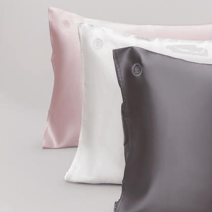 Silk pillowcases in pink, white and grey
