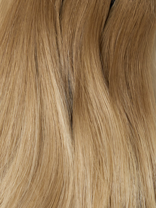 Bronde Balayage (B8/22) Genius Weft 22" 55g